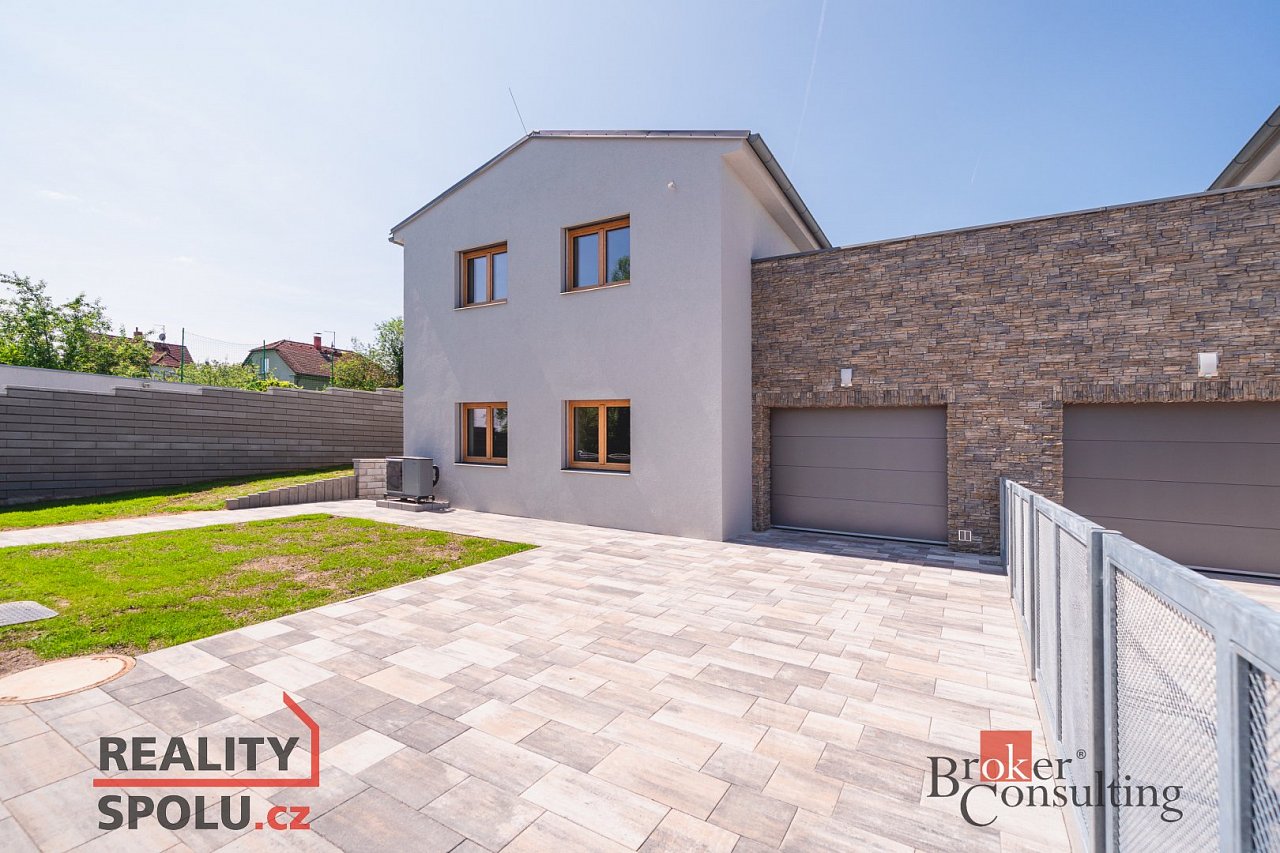 hlavní fotografie nemovitosti