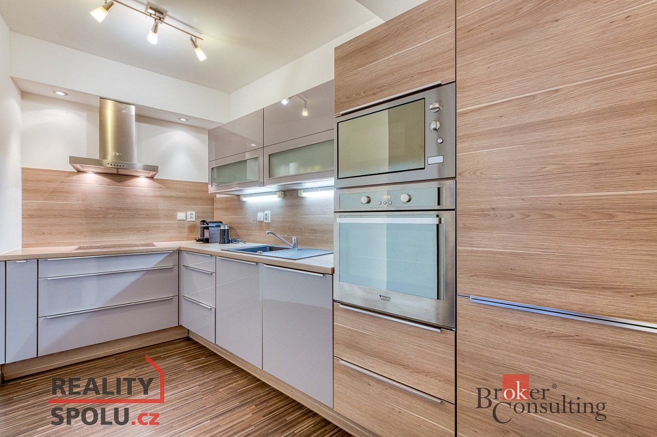 hlavní fotografie nemovitosti