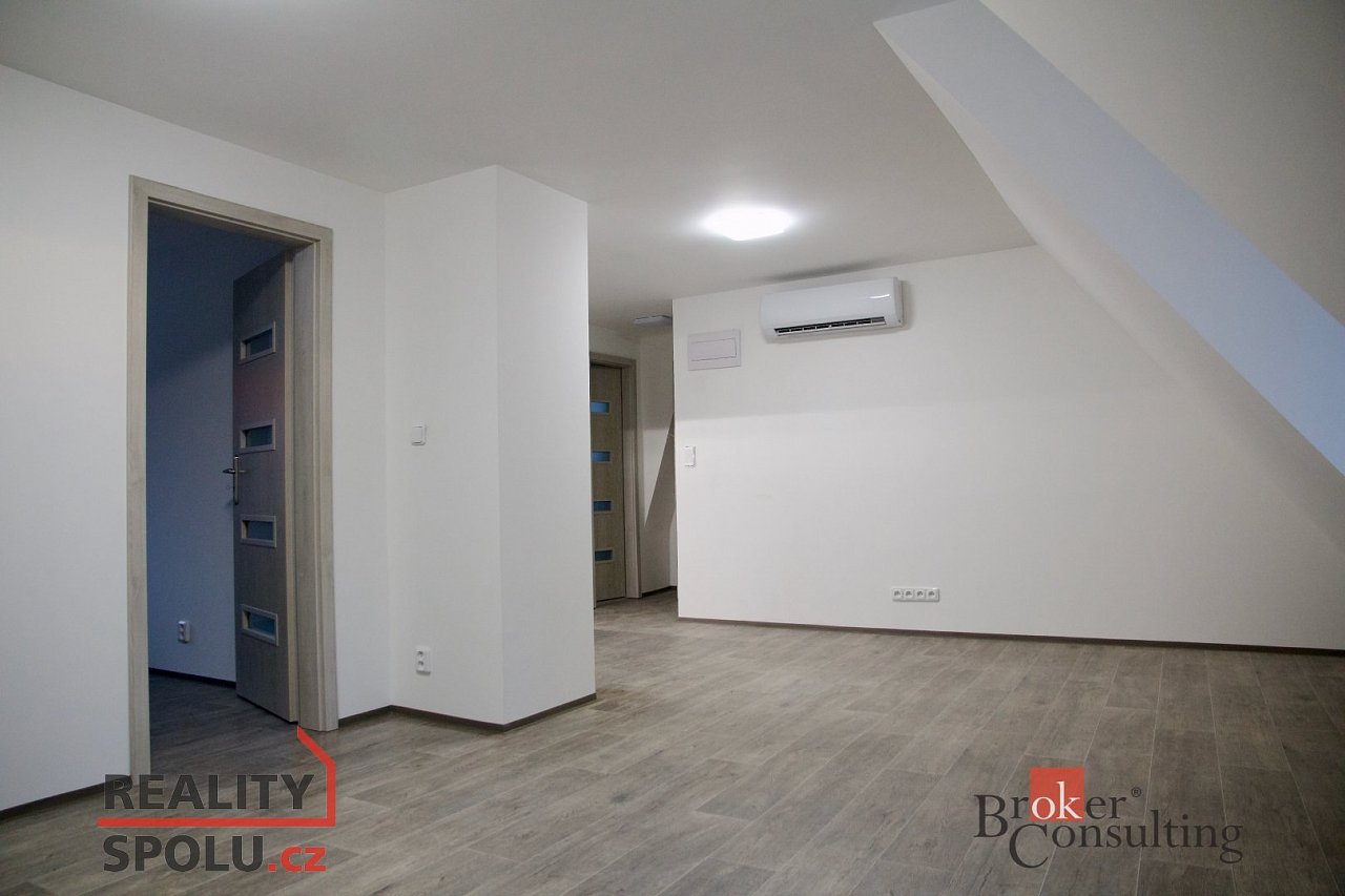 hlavní fotografie nemovitosti