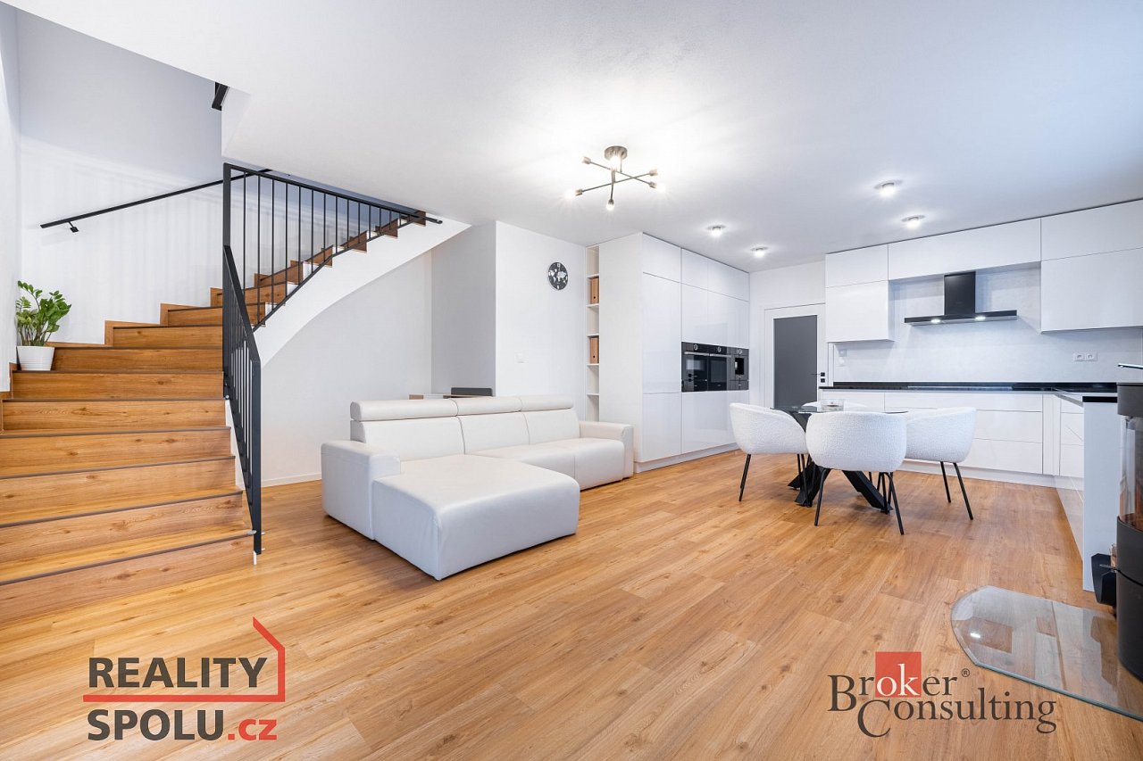 hlavní fotografie nemovitosti